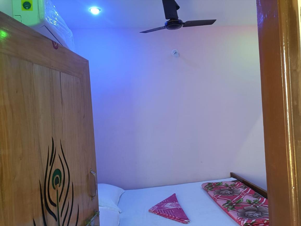 Hotel Dream Light ! Puri Esterno foto